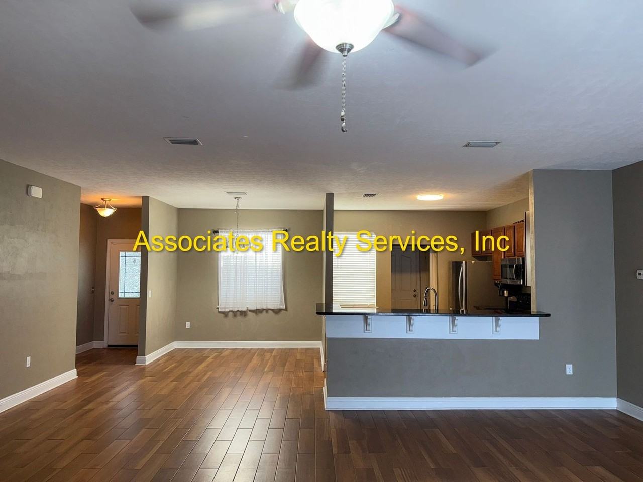 7557 Sw 87th Ter - Photo 6 of 35