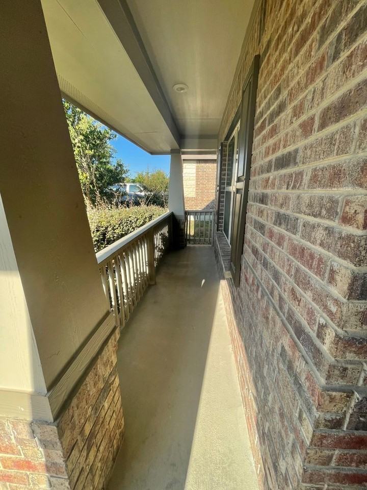 31980 Cast Iron Cv - Photo 3 of 20