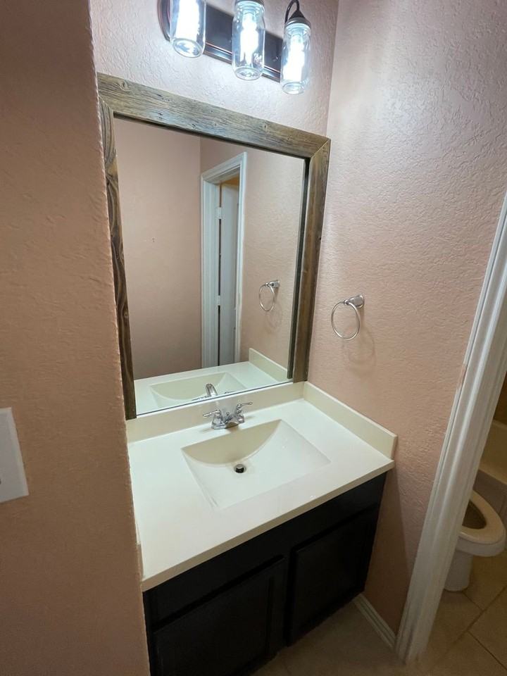 31980 Cast Iron Cv - Photo 5 of 20