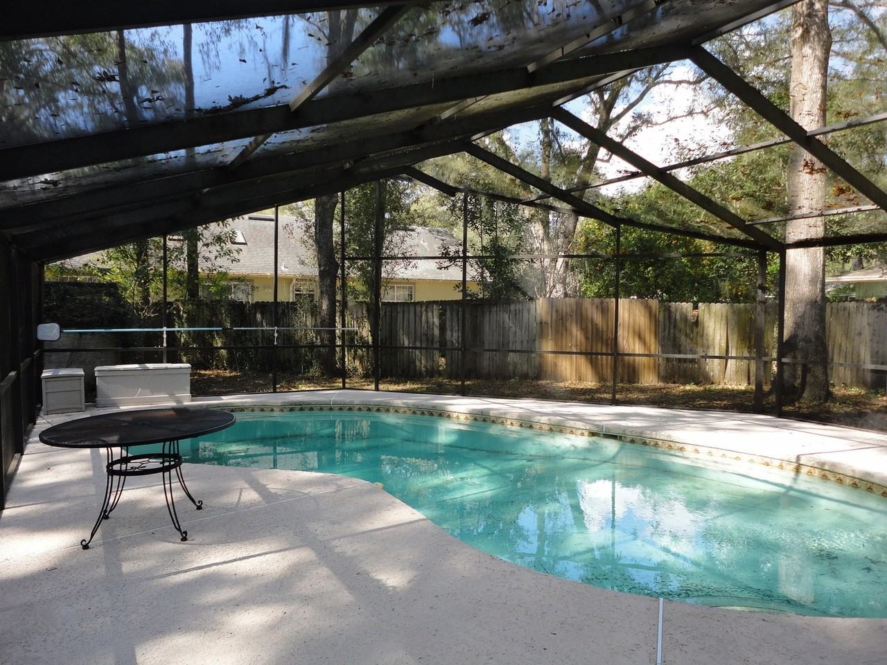 7823 Sw 9th Pl - Photo 3 of 5