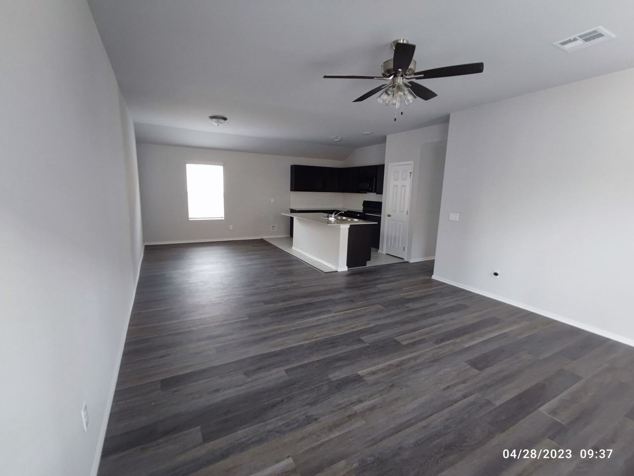 1227 Tortoise Wood Rd - Photo 3 of 11