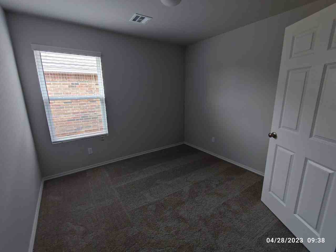 1227 Tortoise Wood Rd - Photo 6 of 11