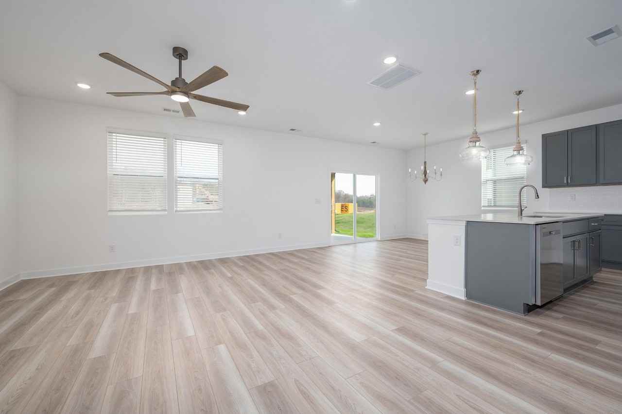 5305 Carnegie Rd - Photo 3 of 29