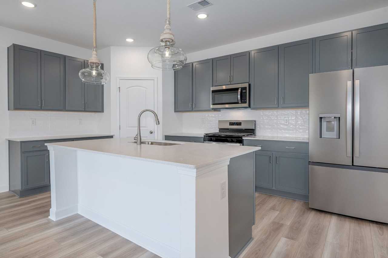 5305 Carnegie Rd - Photo 5 of 29