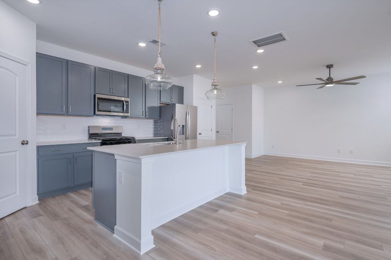 5305 Carnegie Rd - Photo 6 of 29