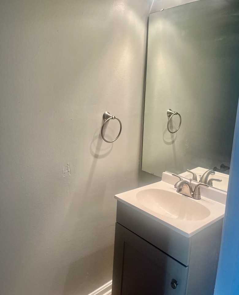 314 Clay St - Photo 4 of 15