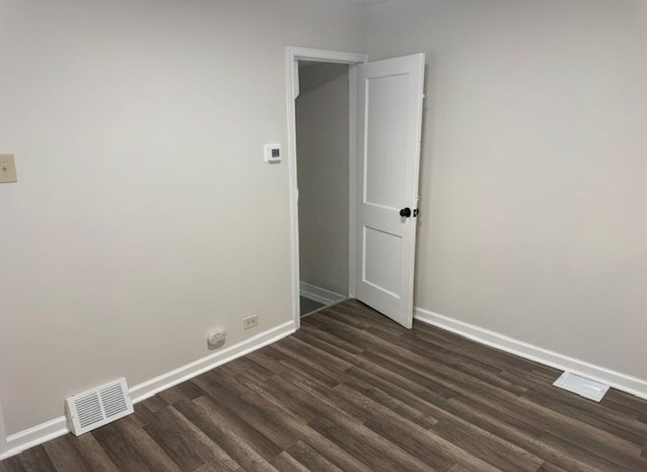 182 E Sharpnack St - Photo 6 of 12