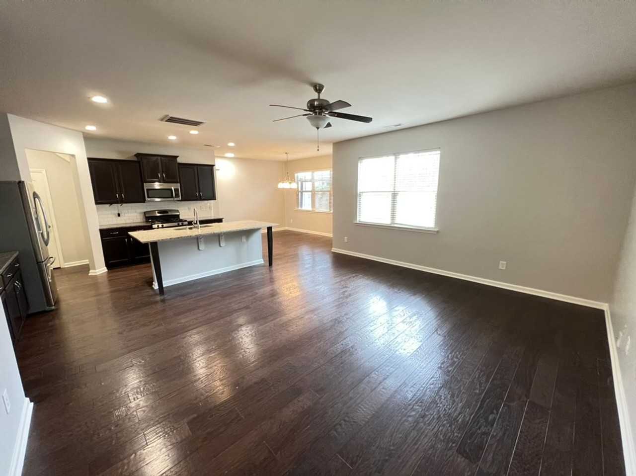 210 Westgrove Ct - Photo 4 of 21