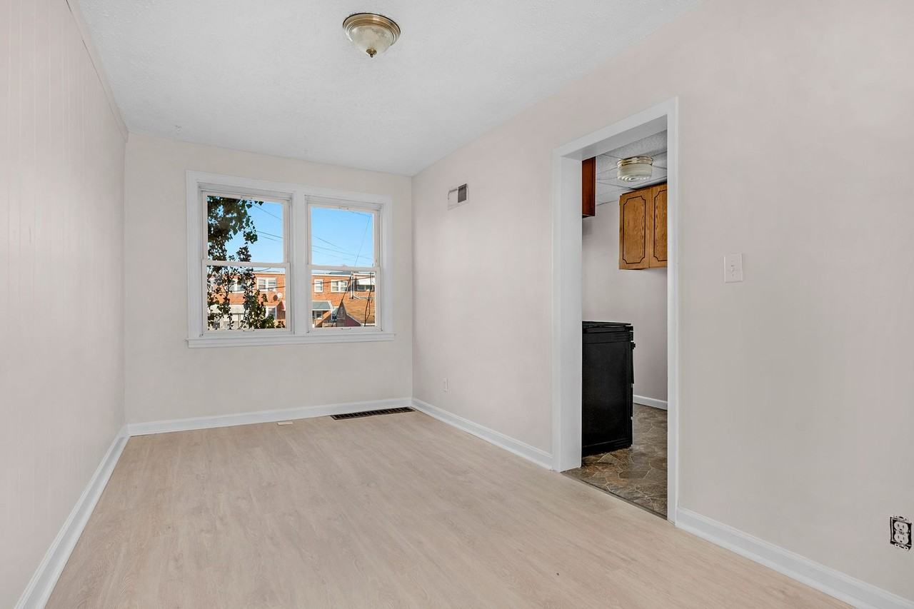 328 W Riverview Rd - Photo 6 of 28