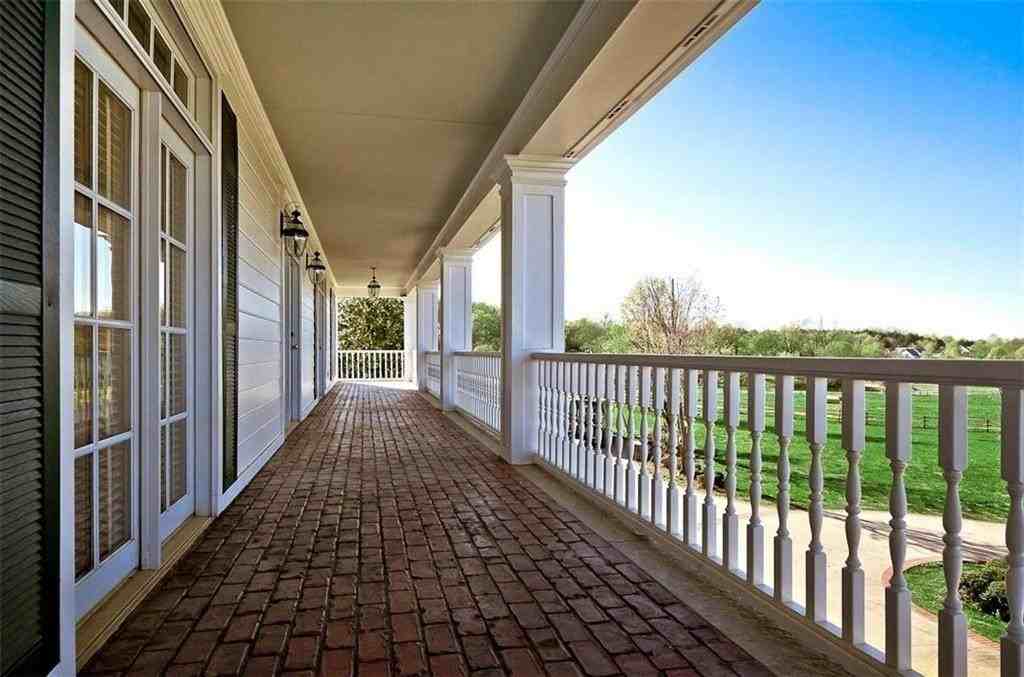 1501 N Starr Dr - Photo 2 of 6