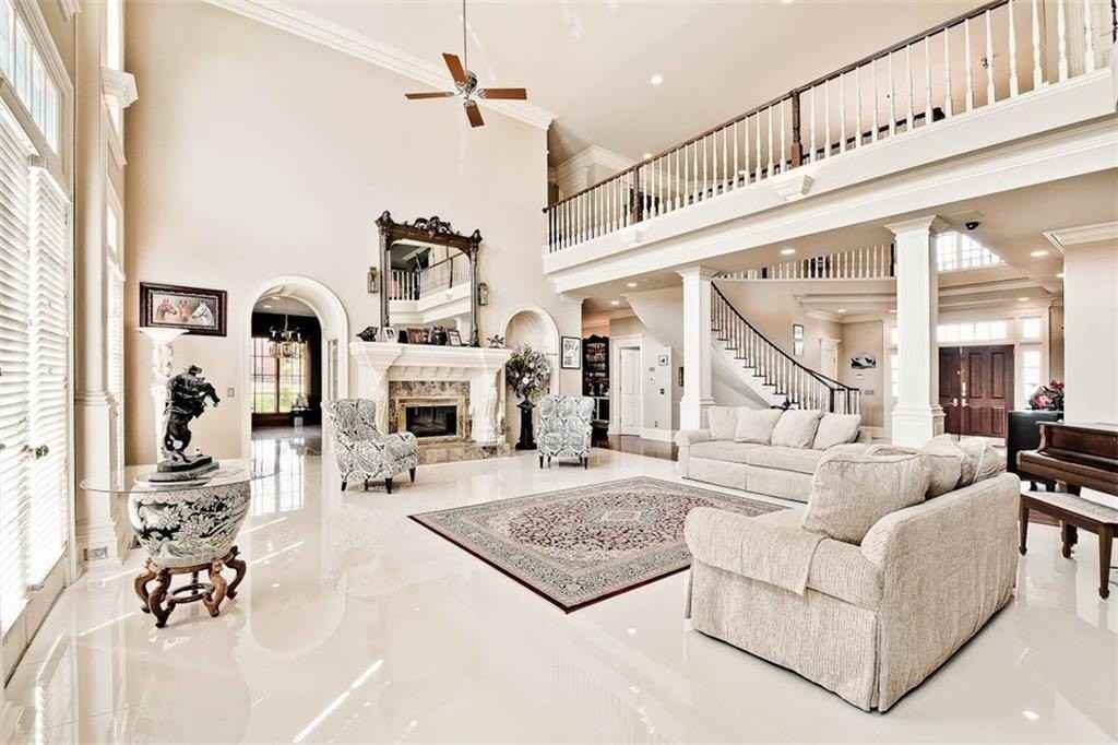 1501 N Starr Dr - Photo 4 of 6