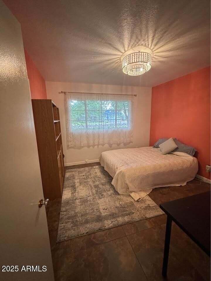 4105 E Lewis Ave - Photo 4 of 16