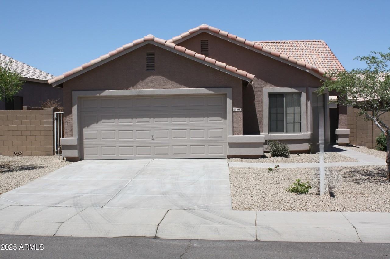 12558 W Indianola Ave - Photo 2 of 15