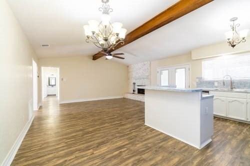 7430 Cessna Dr - Photo 6 of 20