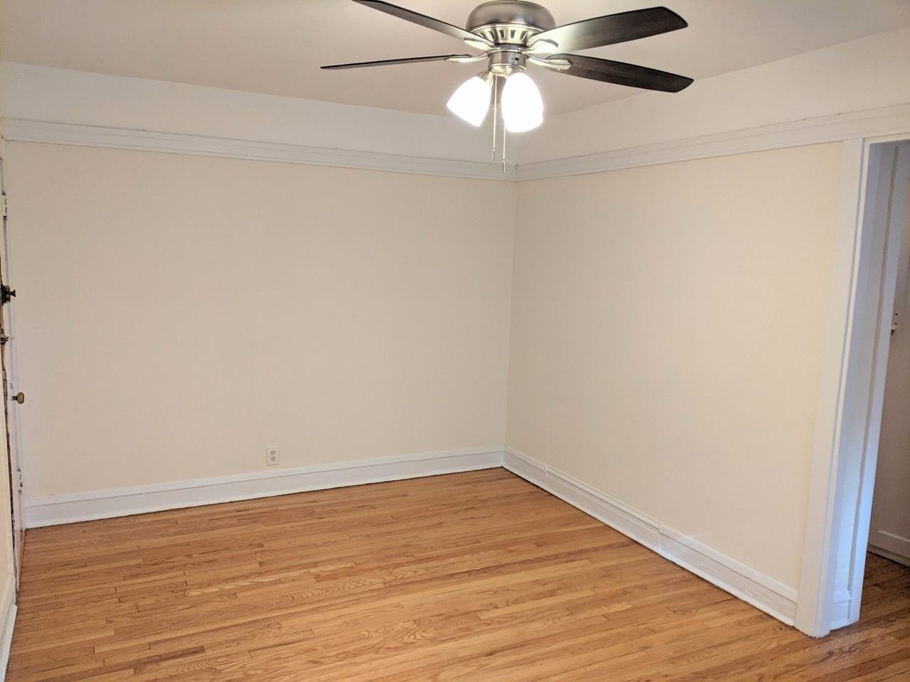 517 W Brompton Ave #525GDN - Photo 6 of 10