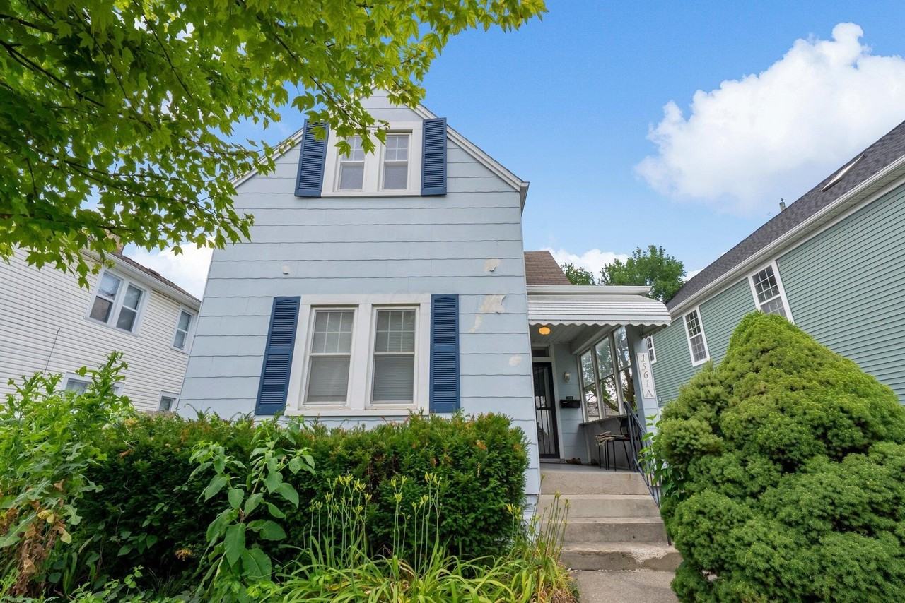 1561 Glenn Ave - Photo 4 of 21