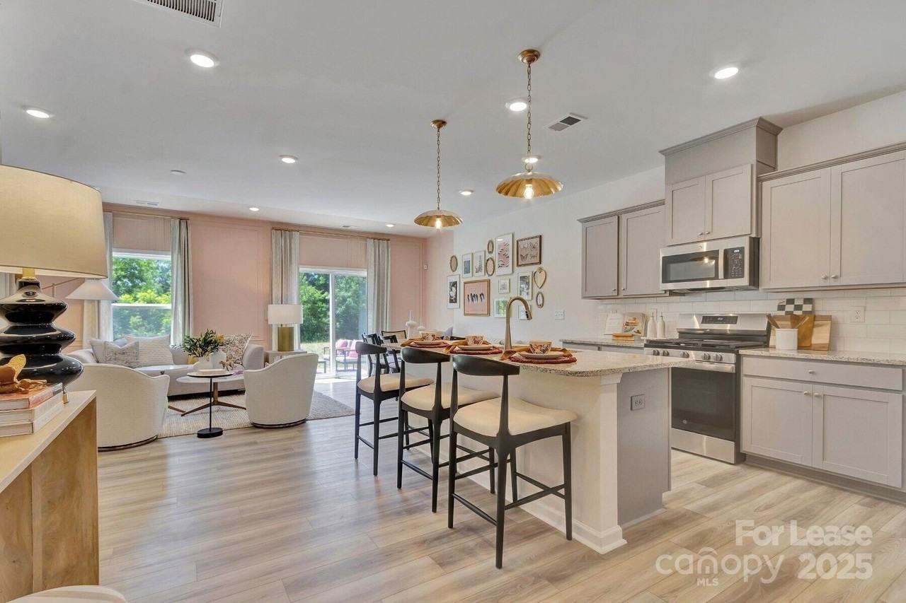 747 Lock Haven Dr Nw - Photo 6 of 31