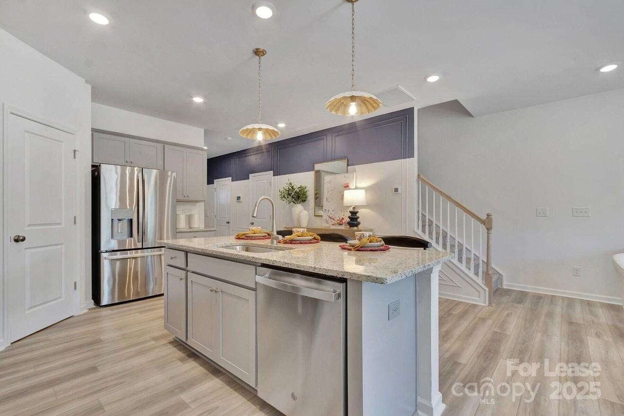 747 Lock Haven Dr Nw - Photo 7 of 31