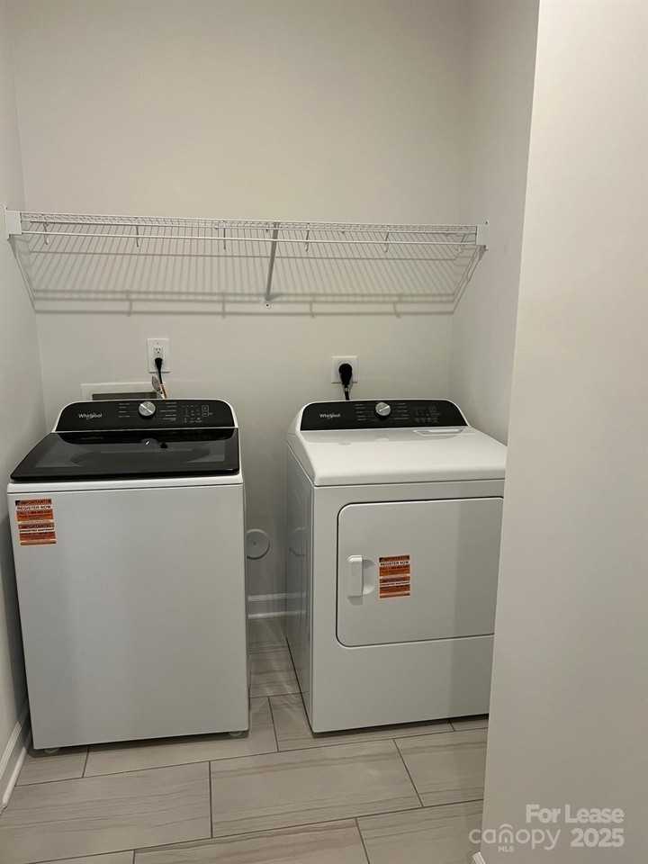 1233 30th Street Ln Ne - Photo 6 of 19