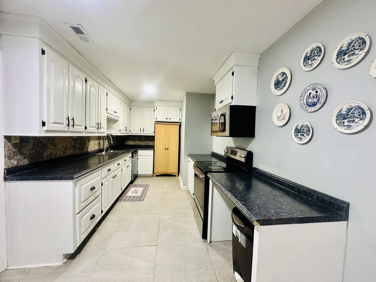 1532 W Robinhood Dr - Photo 7 of 17