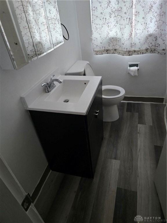 230 Telford Ave #230 - Photo 3 of 4