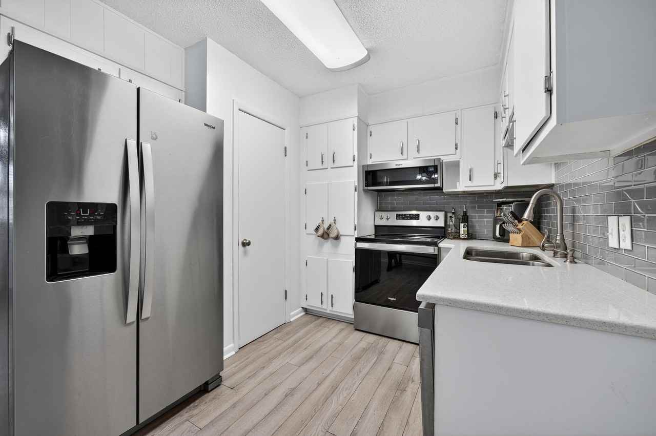 313 Brackin St Unit A #A - Photo 5 of 14