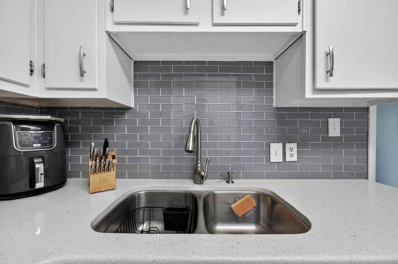 313 Brackin St Unit A #A - Photo 6 of 14