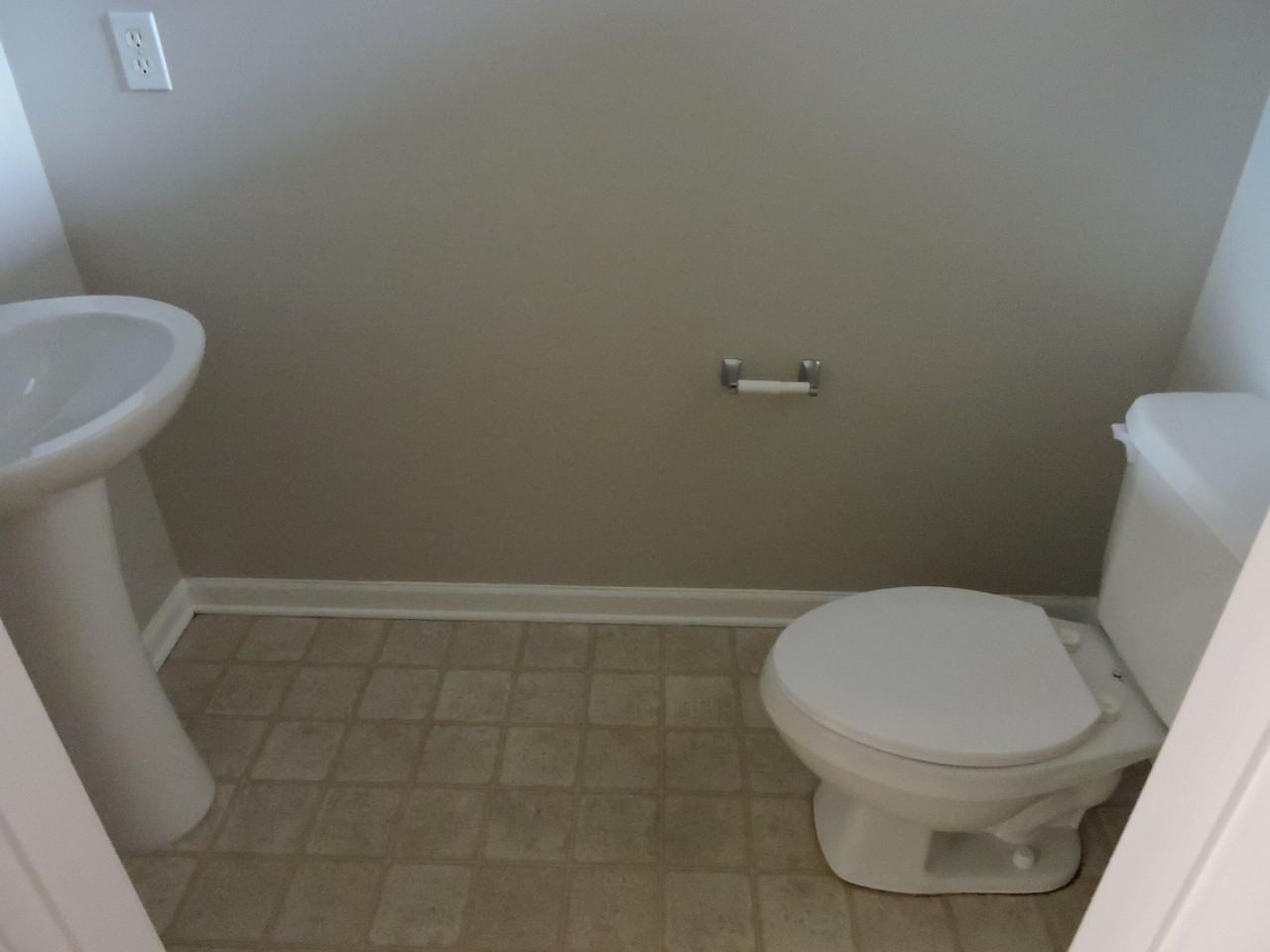 132 Swaying Pine Ct - Photo 2 of 18