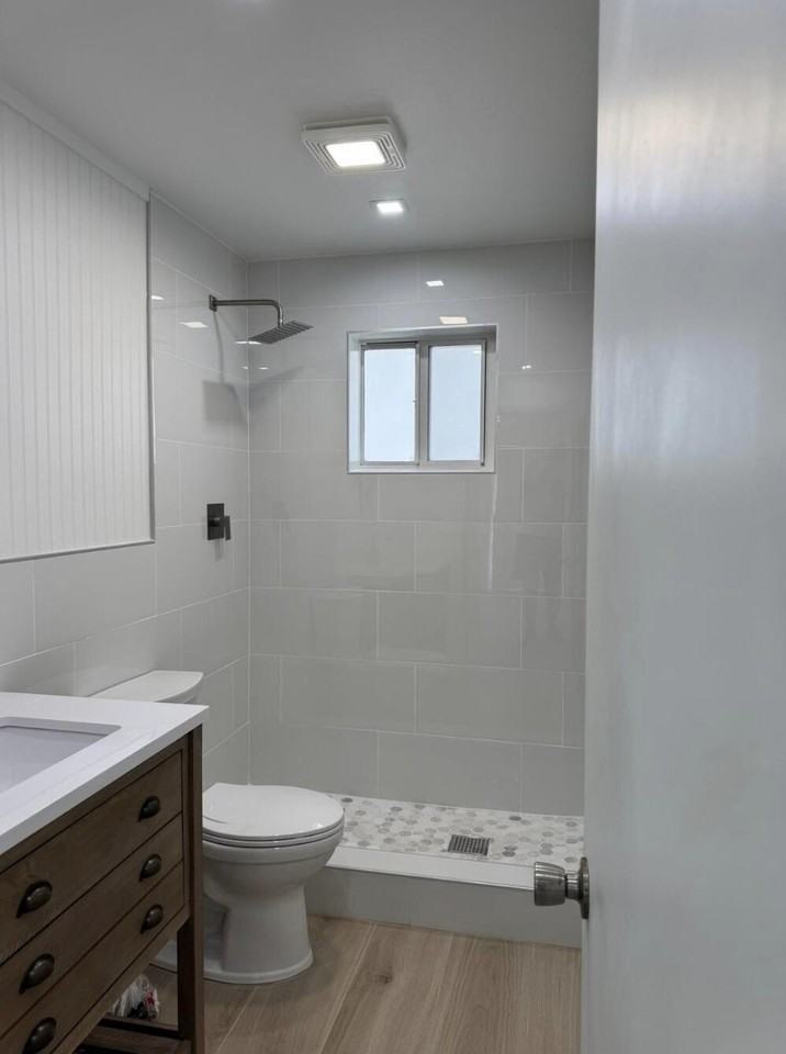 119 Long Key Lake Dr #1 - Photo 4 of 6