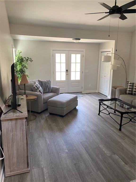 1608 Willie Dr - Photo 4 of 35