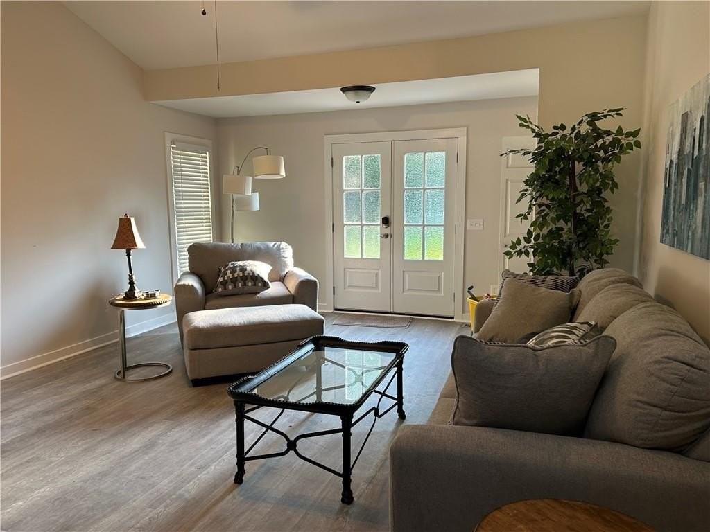 1608 Willie Dr - Photo 6 of 35