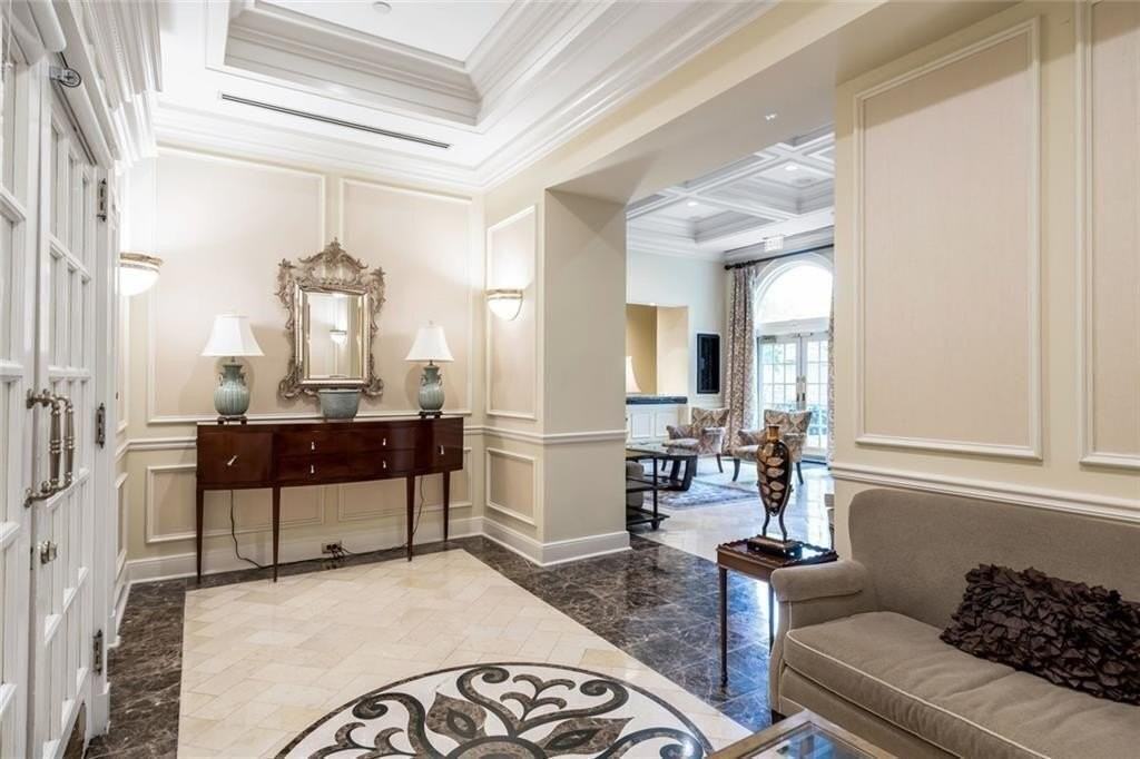 199 14th St Ne Apt 510 #510 - Photo 6 of 25