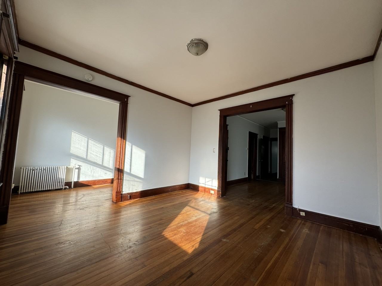 189 2nd Ave #2 - Photo 4 of 8