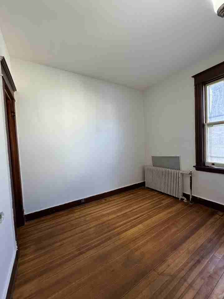 189 2nd Ave #2 - Photo 7 of 8