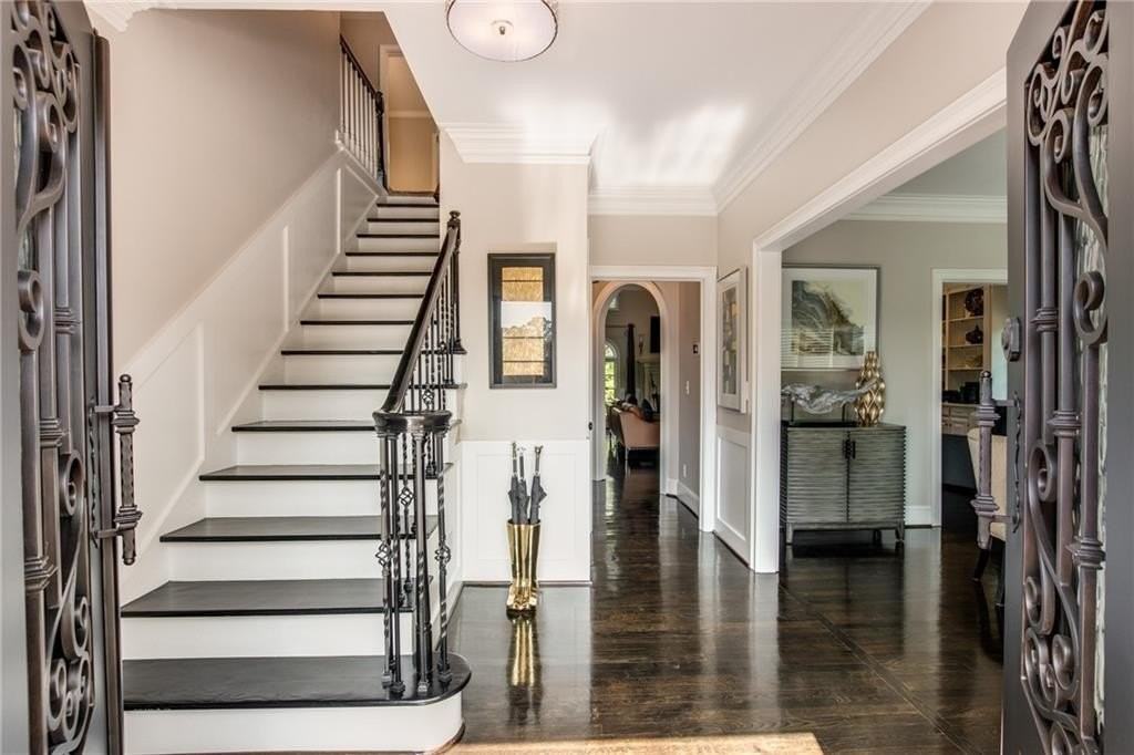 2995 Coles Way - Photo 4 of 44