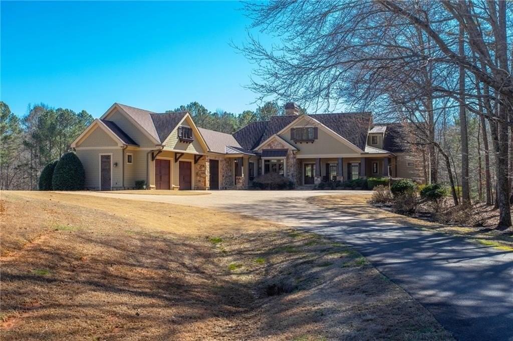 1086 Arbor Hill Rd - Photo 2 of 50