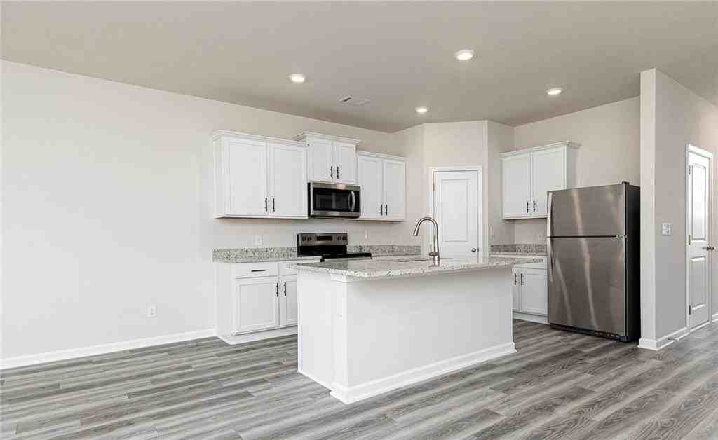 3983 Hidden River Ln Unit 3983 #3983 - Photo 4 of 14