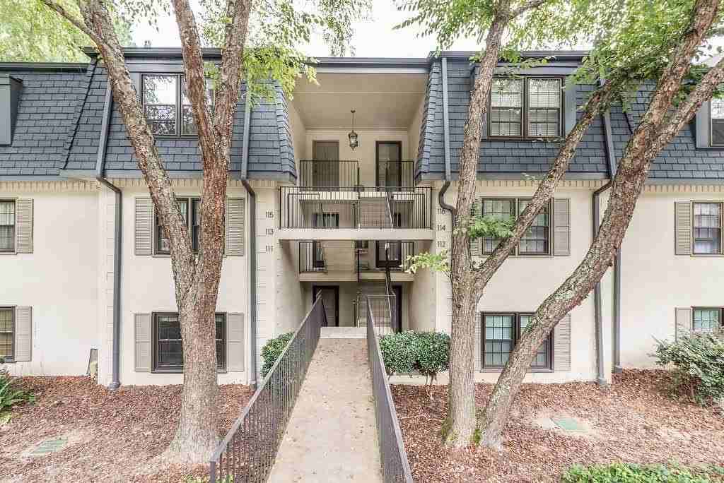 115 Rosaire Pl Nw - Photo 3 of 50