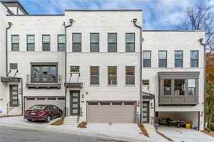 featured image of 883 Stone Crest Rd