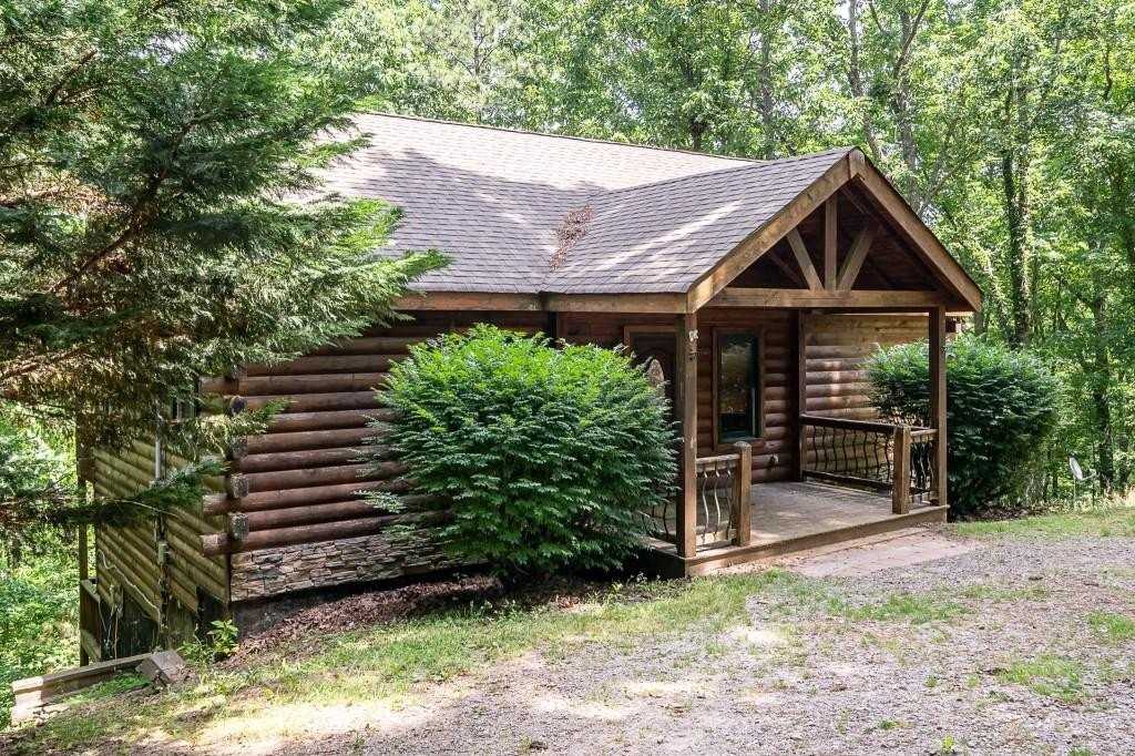 124 Adair Dr Ne - Photo 2 of 25