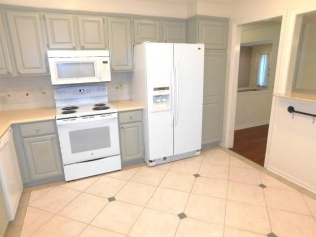 1245 S Ponce De Leon Ave Ne Unit C2 #C2 - Photo 4 of 27