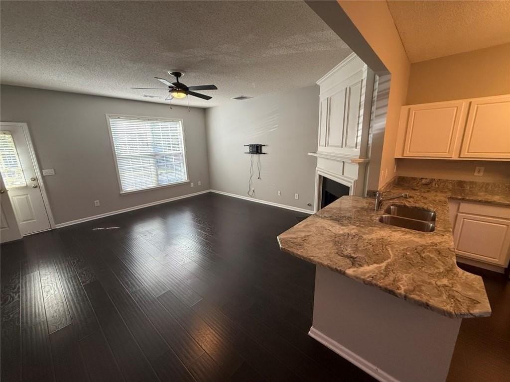 4645 Valais Ct Unit 53 #53 - Photo 7 of 24