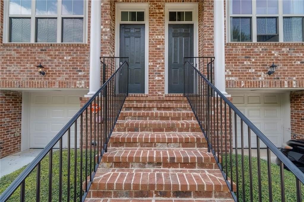 1572 Mosaic Way - Photo 2 of 33