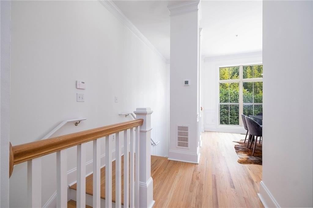 1572 Mosaic Way - Photo 4 of 33