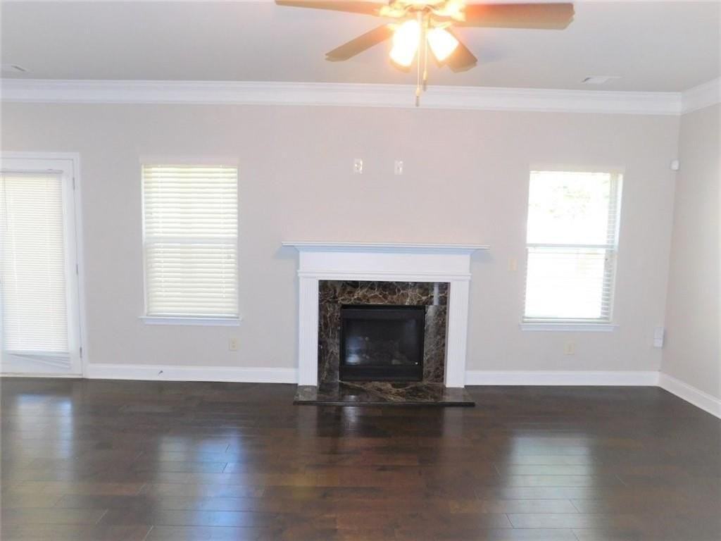 3340 Mulberry Cove Way - Photo 5 of 35