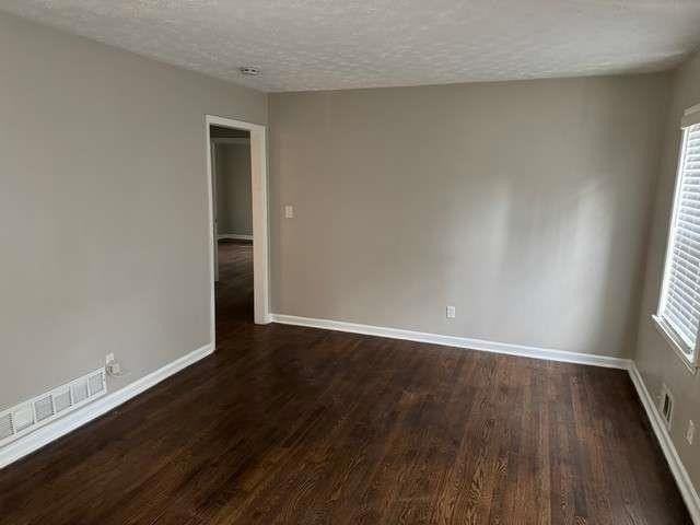 1307 Lorenzo Dr Sw #A - Photo 4 of 18