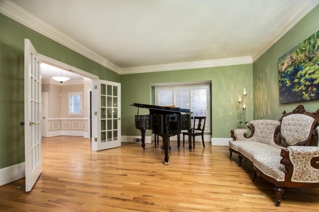 1106 Byrnwyck Rd Ne - Photo 7 of 41