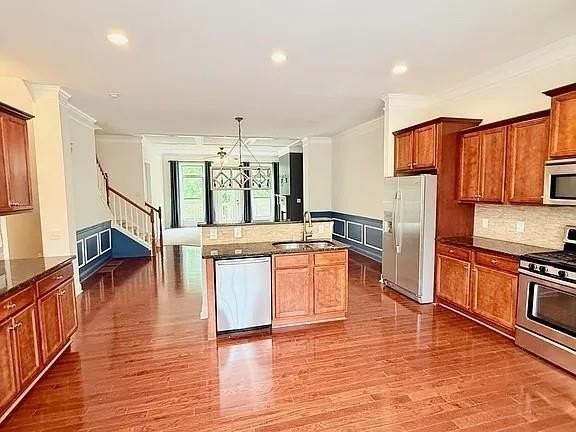 2070 Callaway Ct Nw - Photo 3 of 30