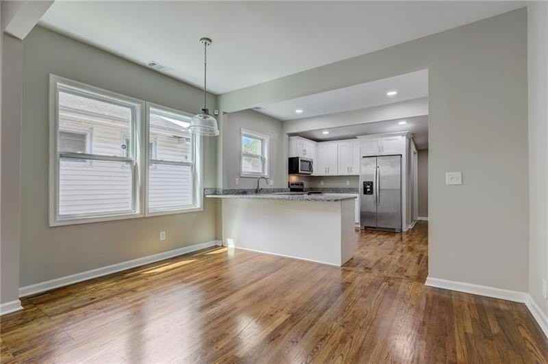 807A Gilbert St Se Unit A #A - Photo 6 of 25