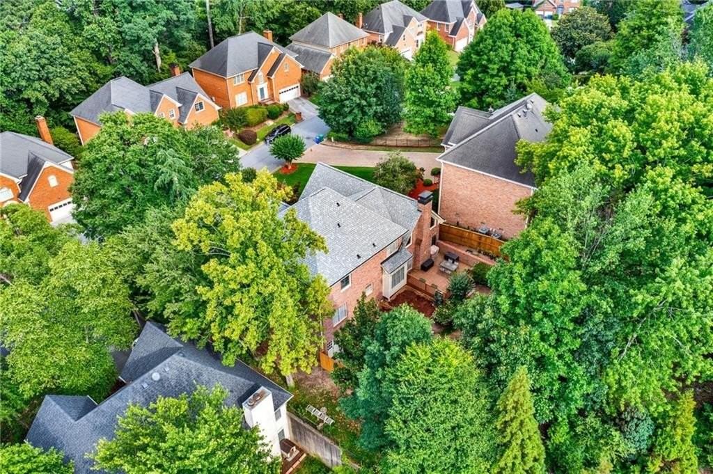 2448 Kings Arms Dr Ne - Photo 2 of 48